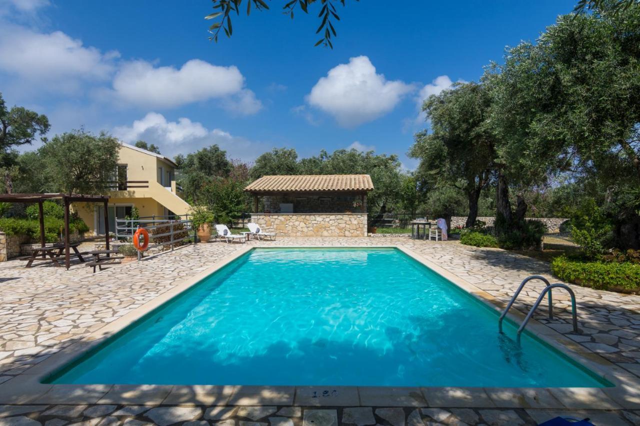 Villa Elaia Suites&Apartments No.7 Gaios Esterno foto