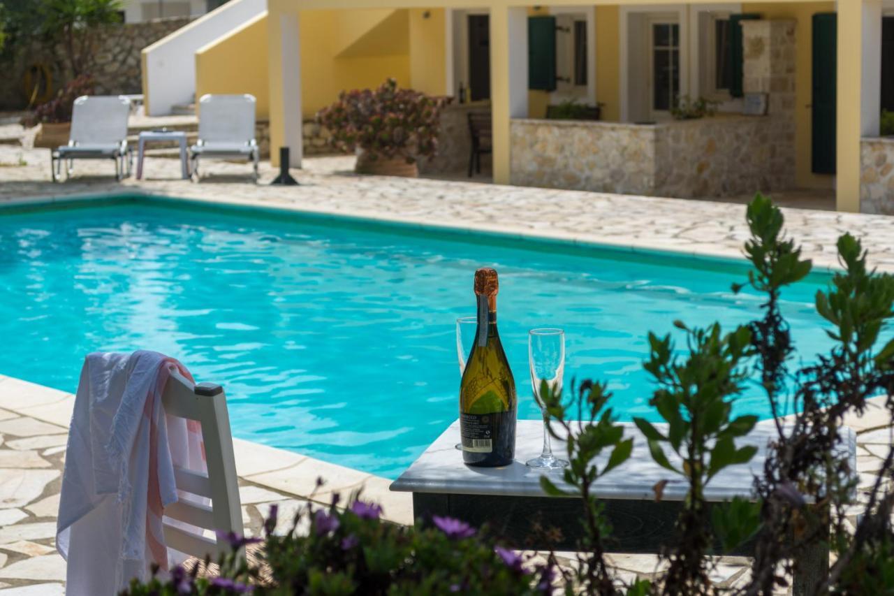 Villa Elaia Suites&Apartments No.7 Gaios Esterno foto